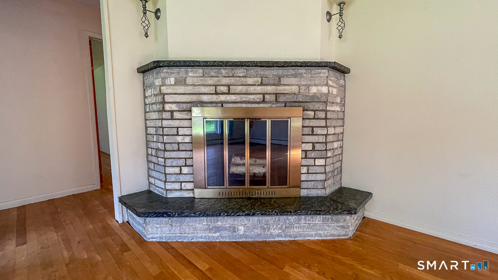107 Tower Road Brookfield, CT 06804 - Photo 8 of 27 Gallery Image 8