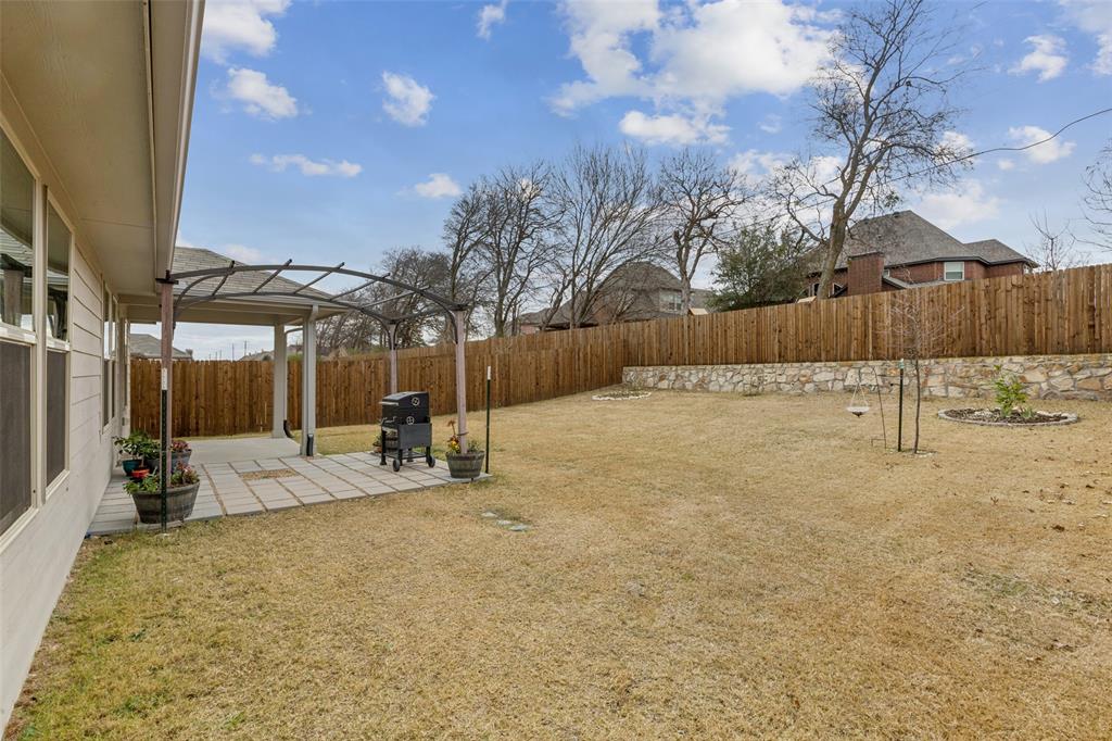 522 Castle Road Sherman, TX 75092 - Photo 34 of 37