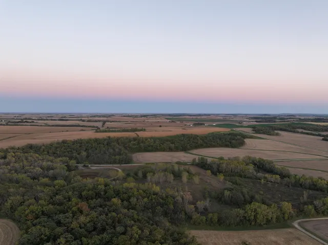 $214,900 | 2495 County Road O, Shullsburg, WI 53586