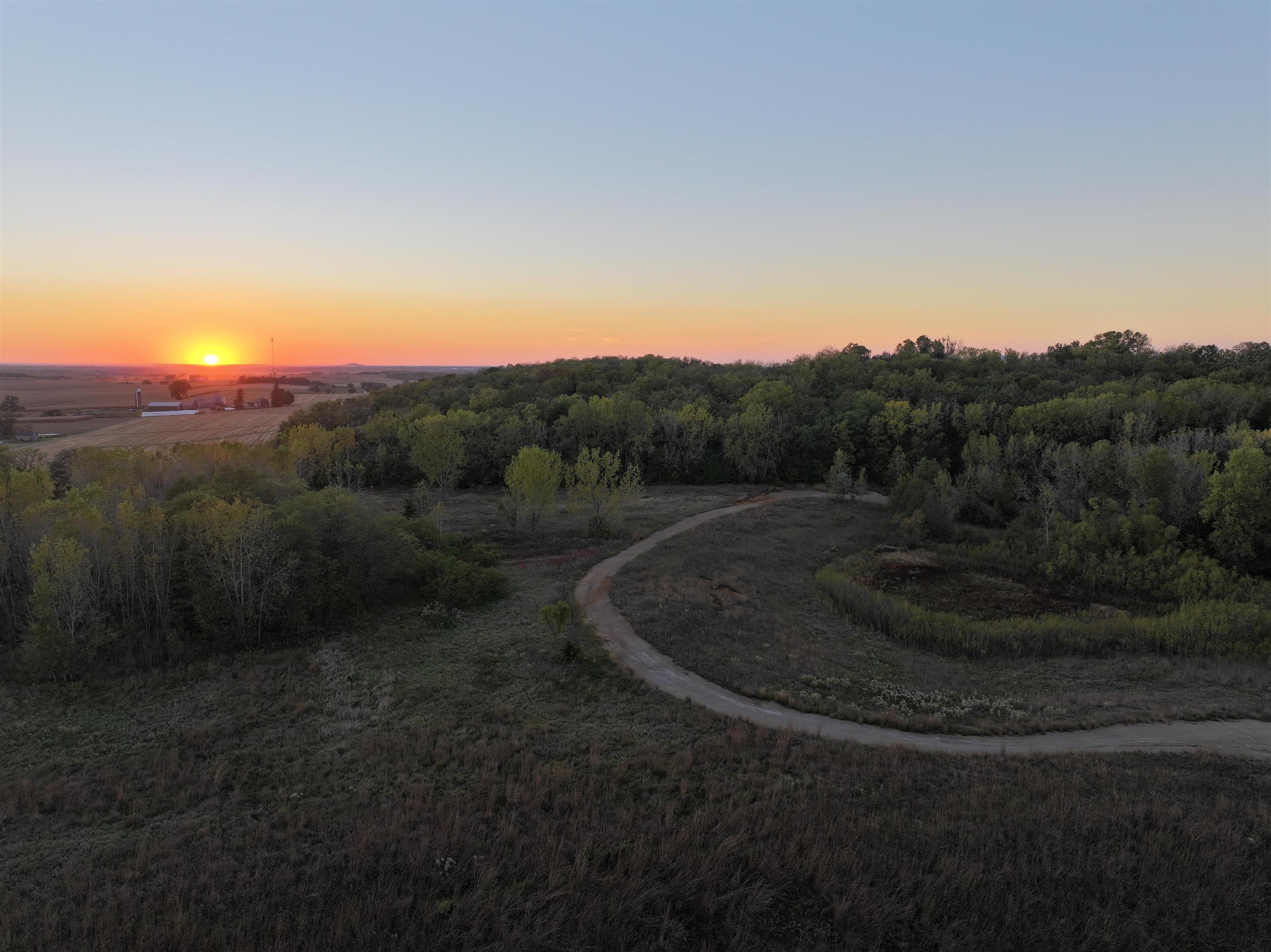 2495 County Road O Shullsburg, WI 53586 - Photo 2 of 27