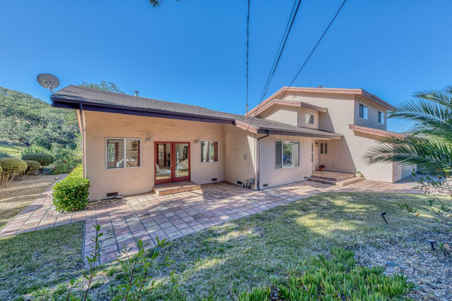 328 San Benancio Road Salinas, CA 93908 - Photo 4 of 46