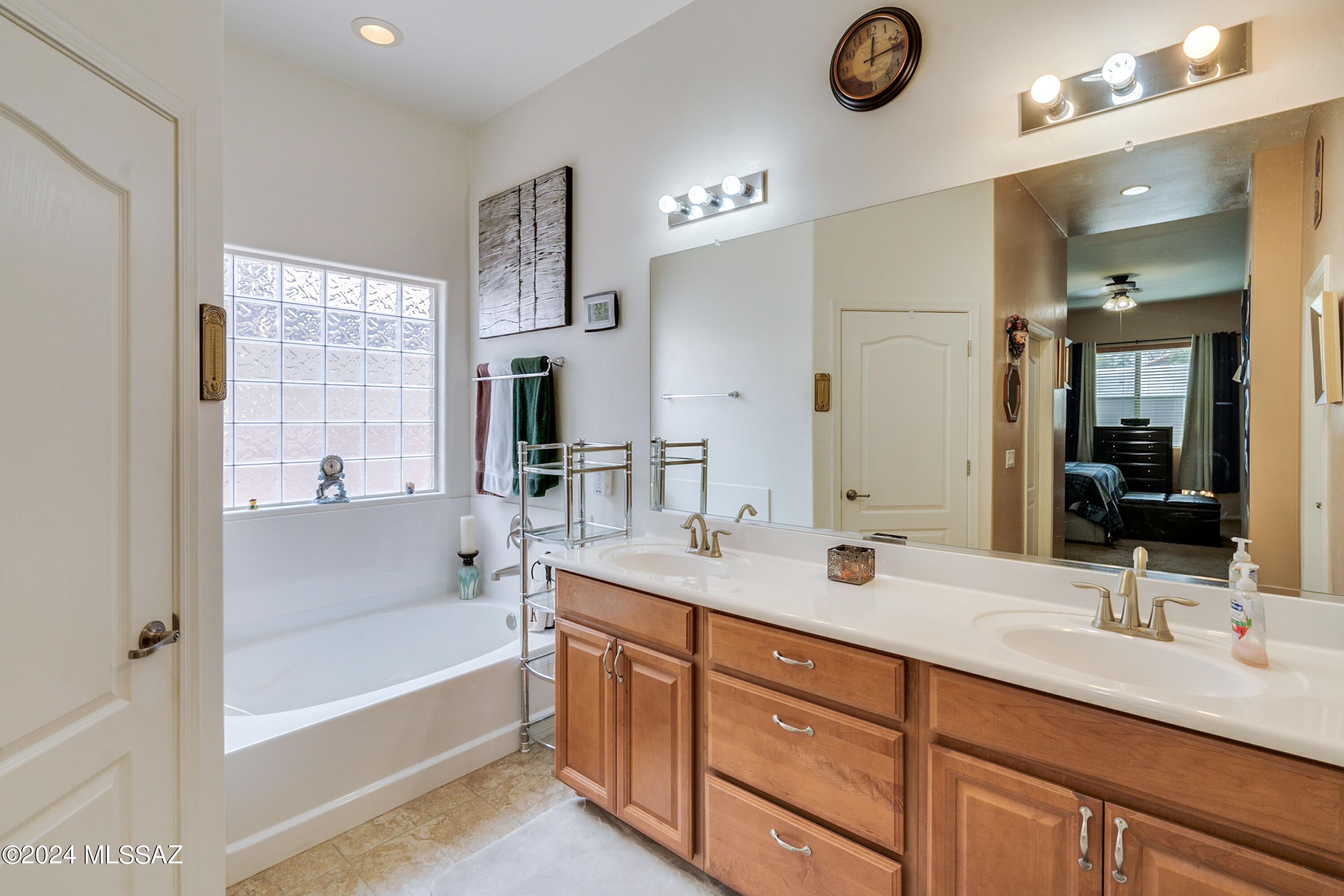 7774 East Treetop Road Tucson, AZ 85756 - Photo 11 of 23 Gallery Image 11