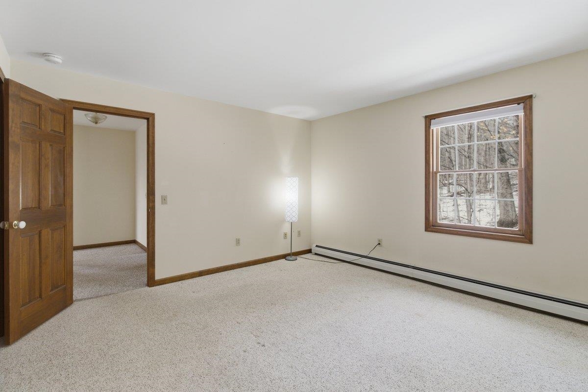 32 Cortland Lane Bennington, VT 05201 - Photo 21 of 44