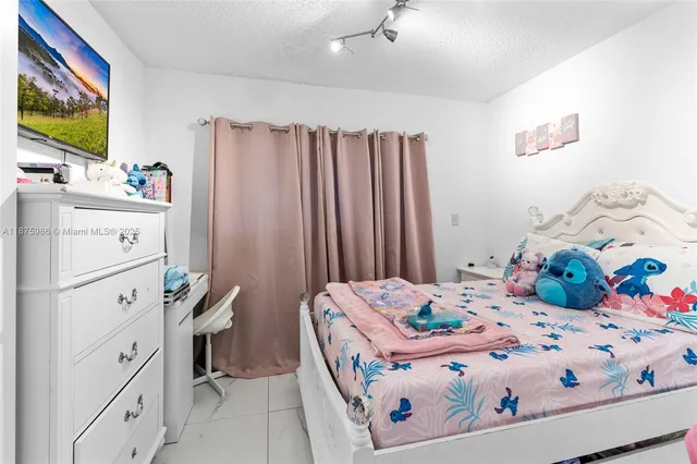 $550,000 | 2791 Northwest 207th Street, Miami Gardens, FL 33056