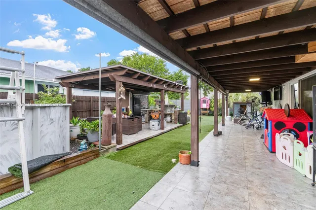 $550,000 | 2791 Northwest 207th Street, Miami Gardens, FL 33056