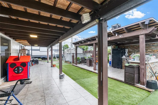 $550,000 | 2791 Northwest 207th Street, Miami Gardens, FL 33056