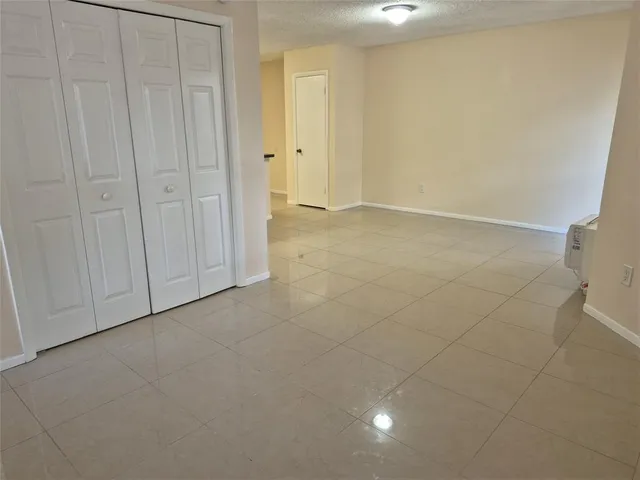 $1,495 | 4481 West McNab Road, Unit 10, Pompano Beach, FL 33069