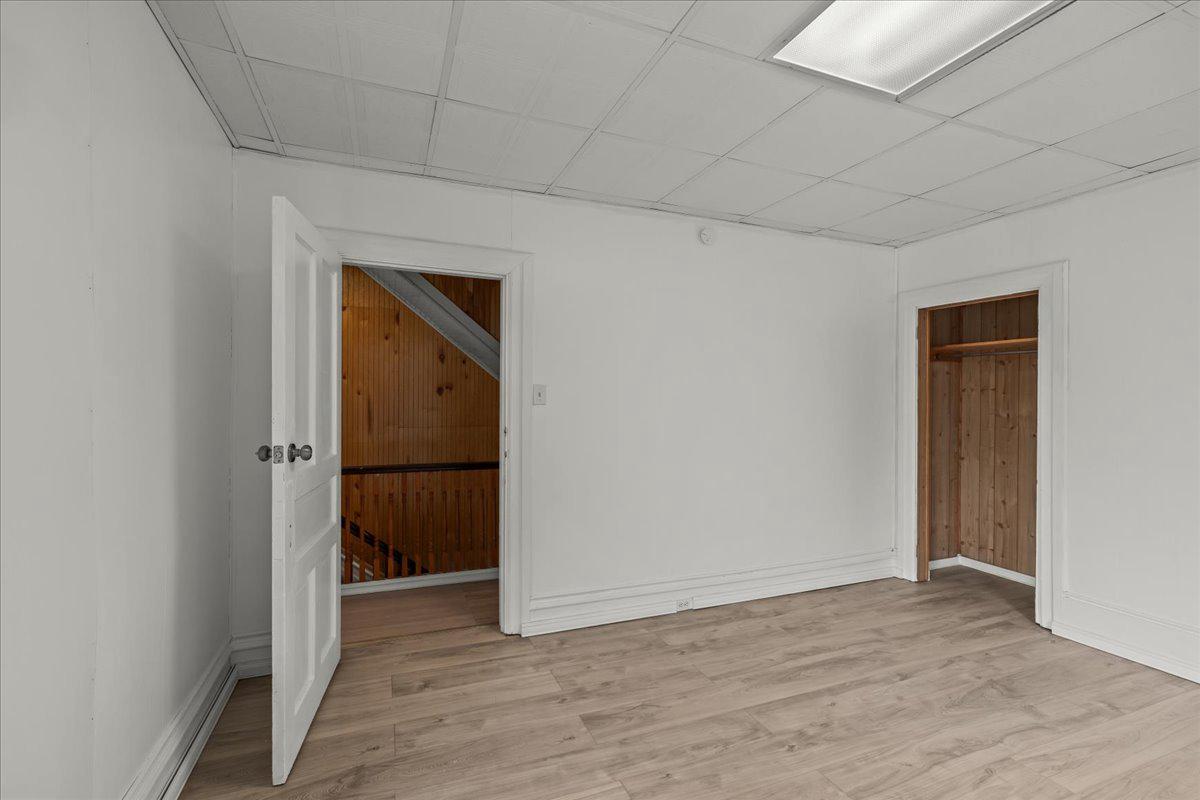 609 East Chestnut Street Lancaster, PA 17602 - Photo 16 of 24 Bedroom 2