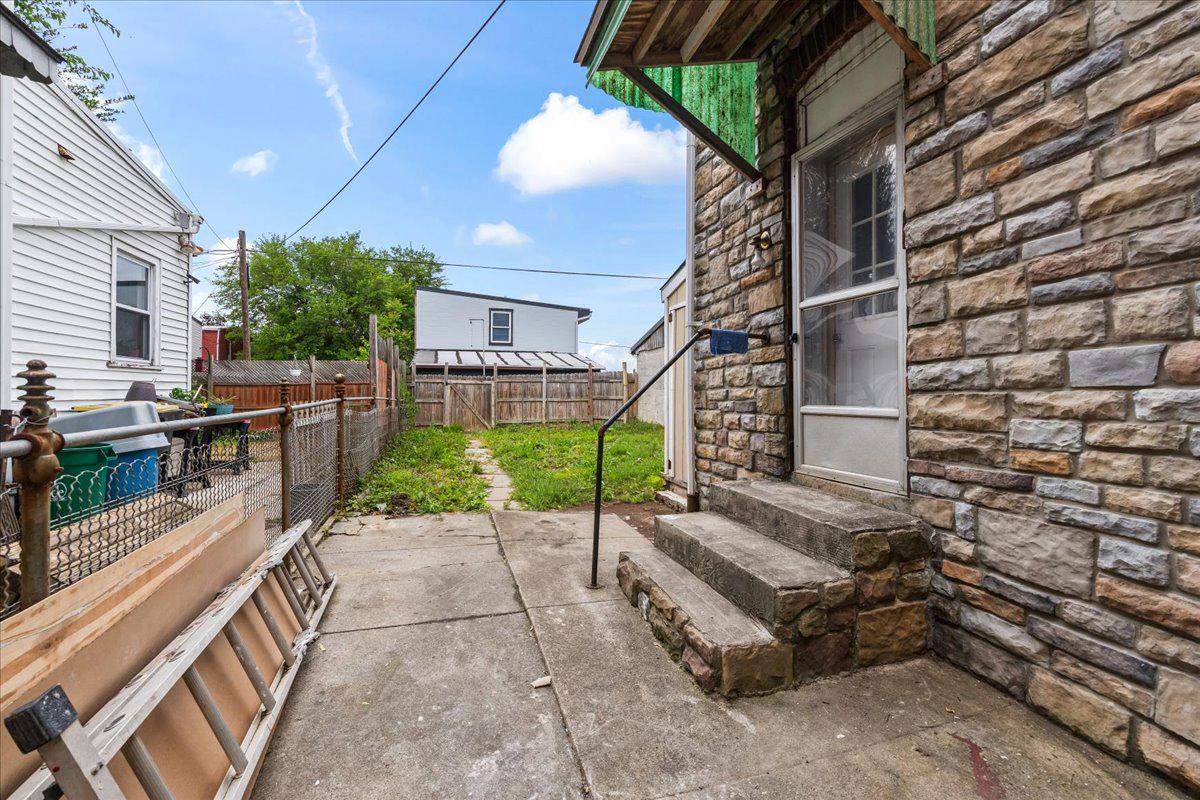 609 East Chestnut Street Lancaster, PA 17602 - Photo 24 of 24 Back yard entrance/exit