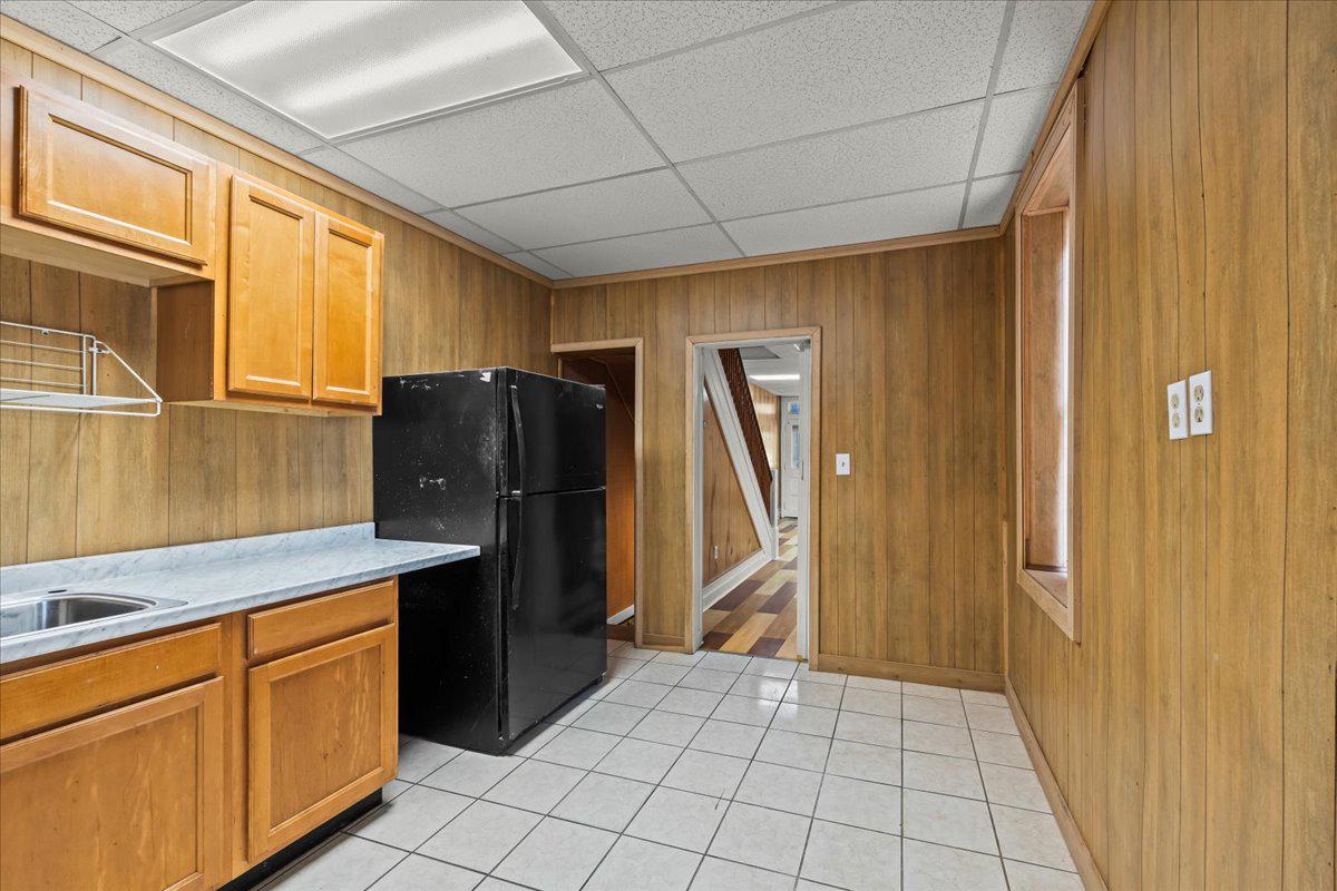 609 East Chestnut Street Lancaster, PA 17602 - Photo 9 of 24