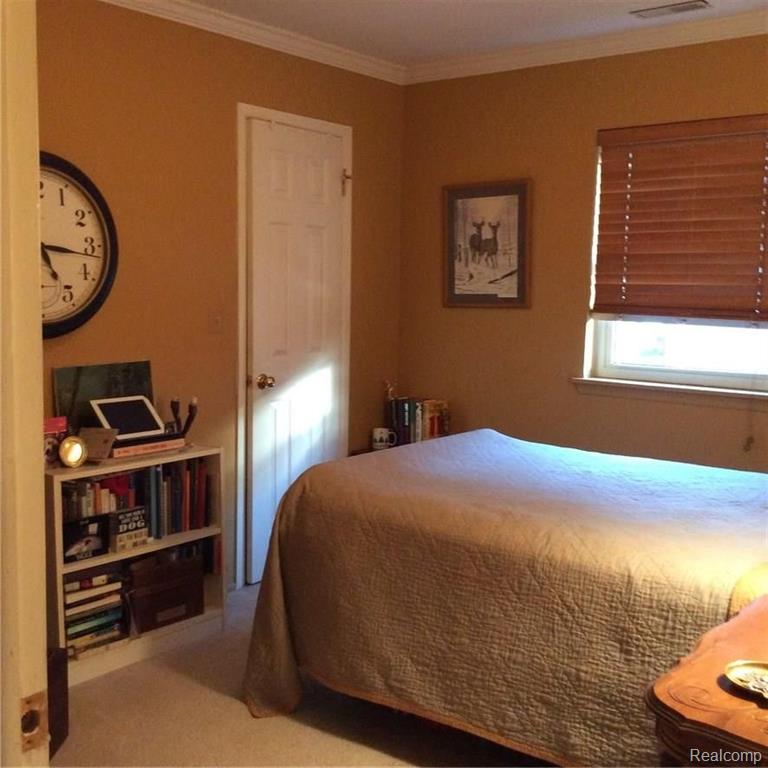 507 East University Drive, Unit 403 Rochester, MI 48307 - Photo 11 of 13