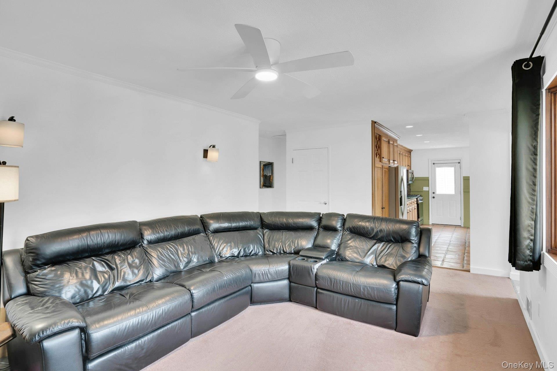 5 Stagg Lane Commack, NY 11725 - Photo 12 of 35 Nice family room