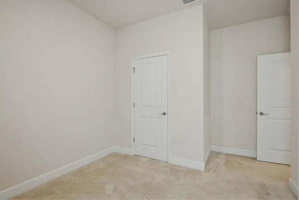 $2,300 | 19056 Heavenside Ct Spring Hill, Spring Hill, FL 34610