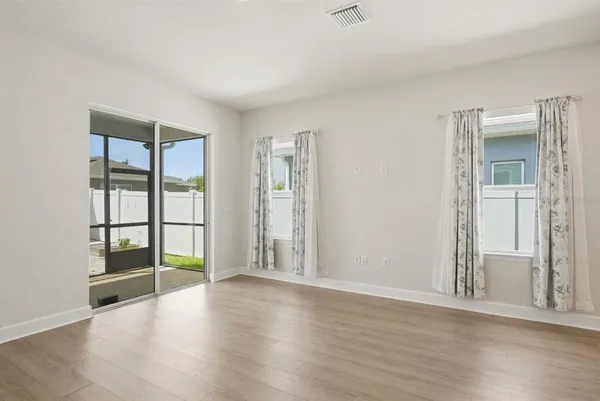 $2,300 | 19056 Heavenside Ct Spring Hill, Spring Hill, FL 34610