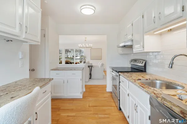 $899,000 | 199 Gregory Boulevard, Unit C2, Norwalk, CT 06855