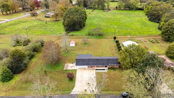 $274,000 | 185 Omega Drive, Whitwell, TN 37397