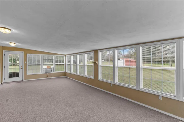 $289,900 | 185 Omega Drive, Whitwell, TN 37397