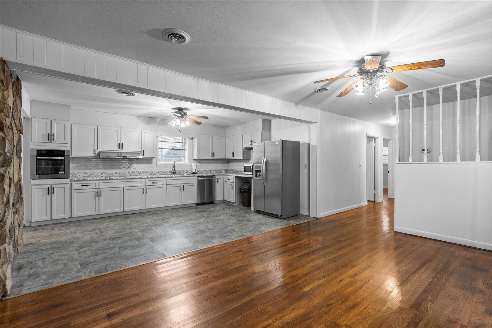 185 Omega Drive Whitwell, TN 37397 - Photo 8 of 39 09-185 Omega Dr-9