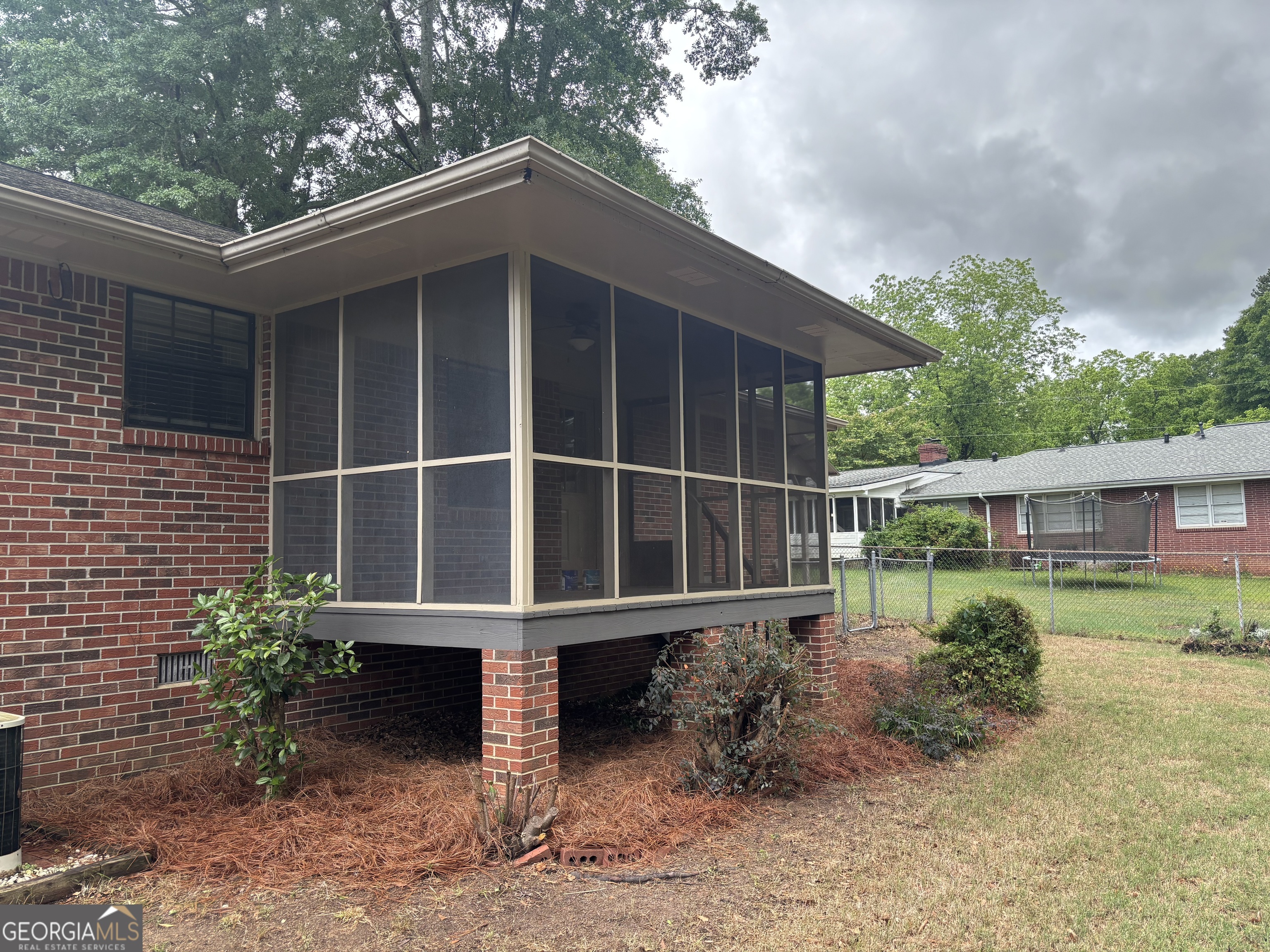 147 Langford Street Winder, GA 30680 - Photo 4 of 19