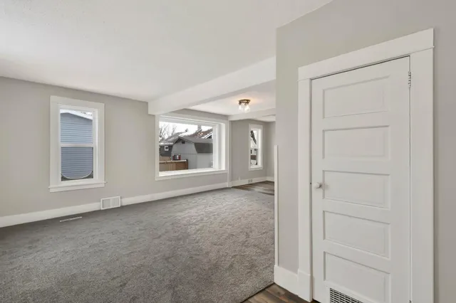 $199,500 | 213 2nd Street South, Wahpeton, ND 58075