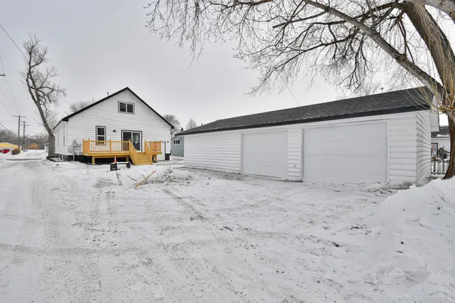 $199,500 | 213 2nd Street South, Wahpeton, ND 58075