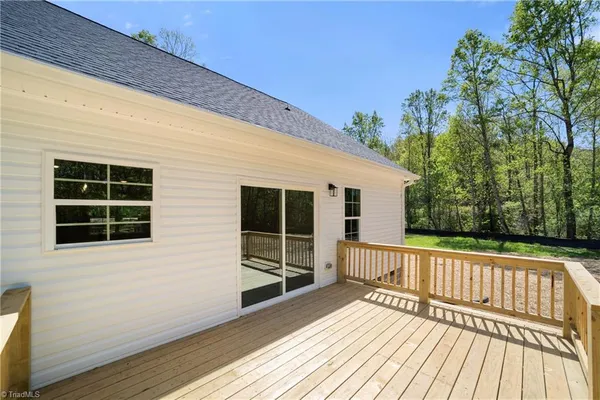 $385,000 | 536 Virginia Drive, Yadkinville, NC 27055