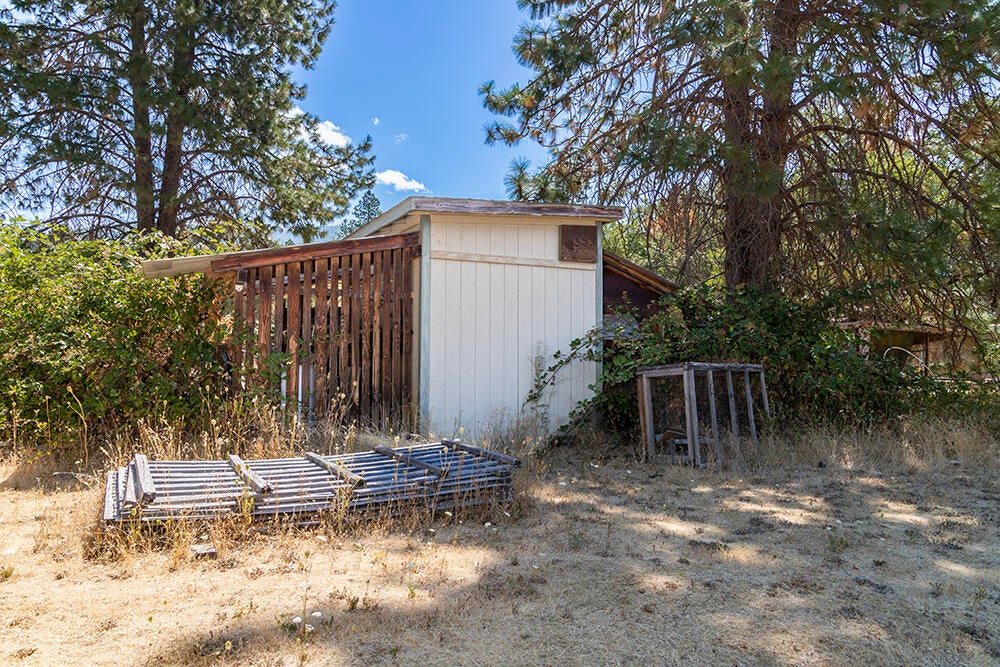 276 Boyer Road Grants Pass, OR 97526 - Photo 19 of 24 21
