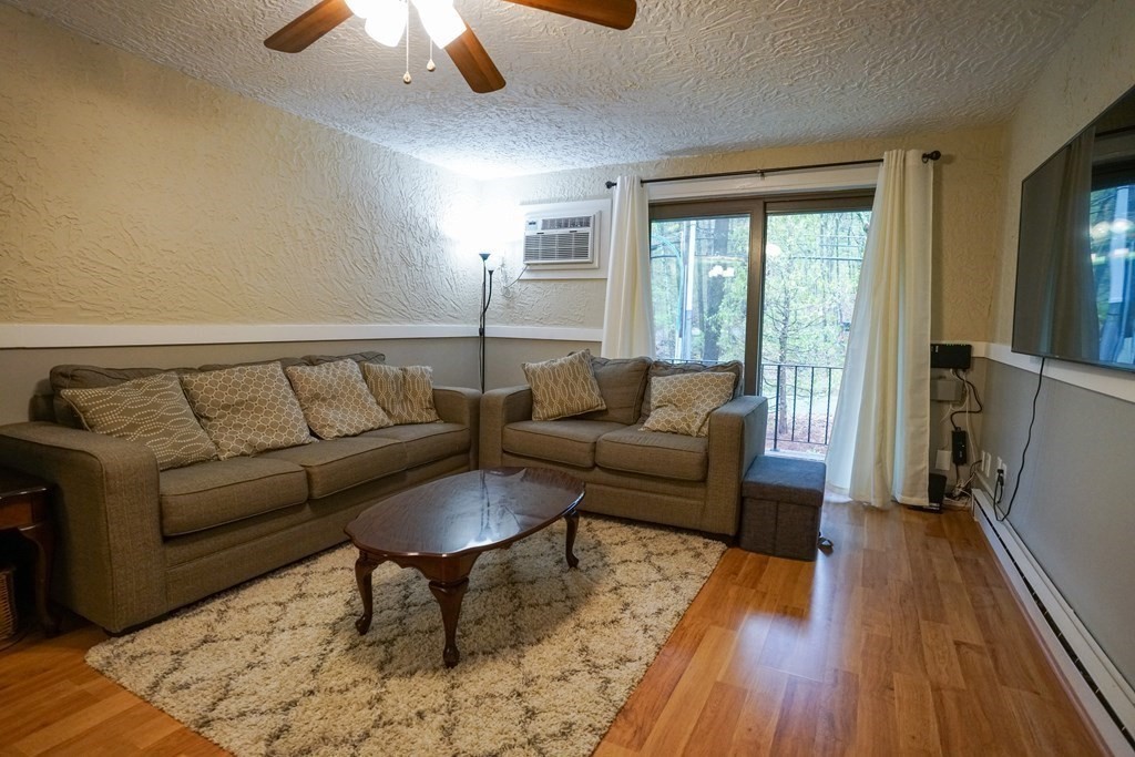 318 Codman Hill Road, Unit 22E Boxborough, MA 01719 - Photo 3 of 12