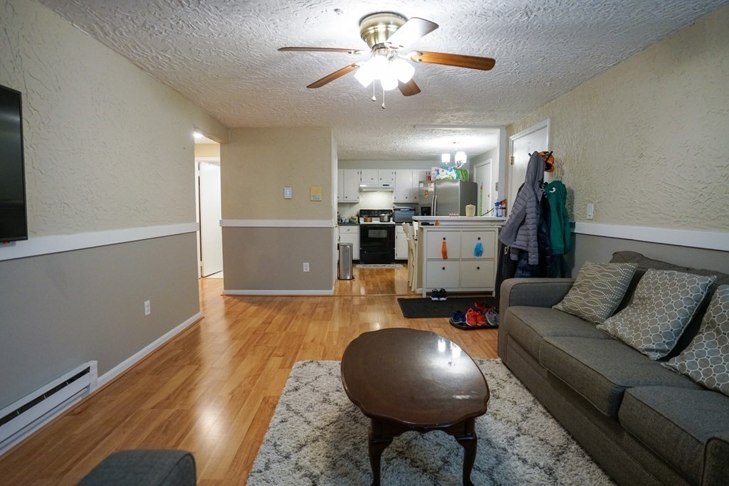 318 Codman Hill Road, Unit 22E Boxborough, MA 01719 - Photo 5 of 12