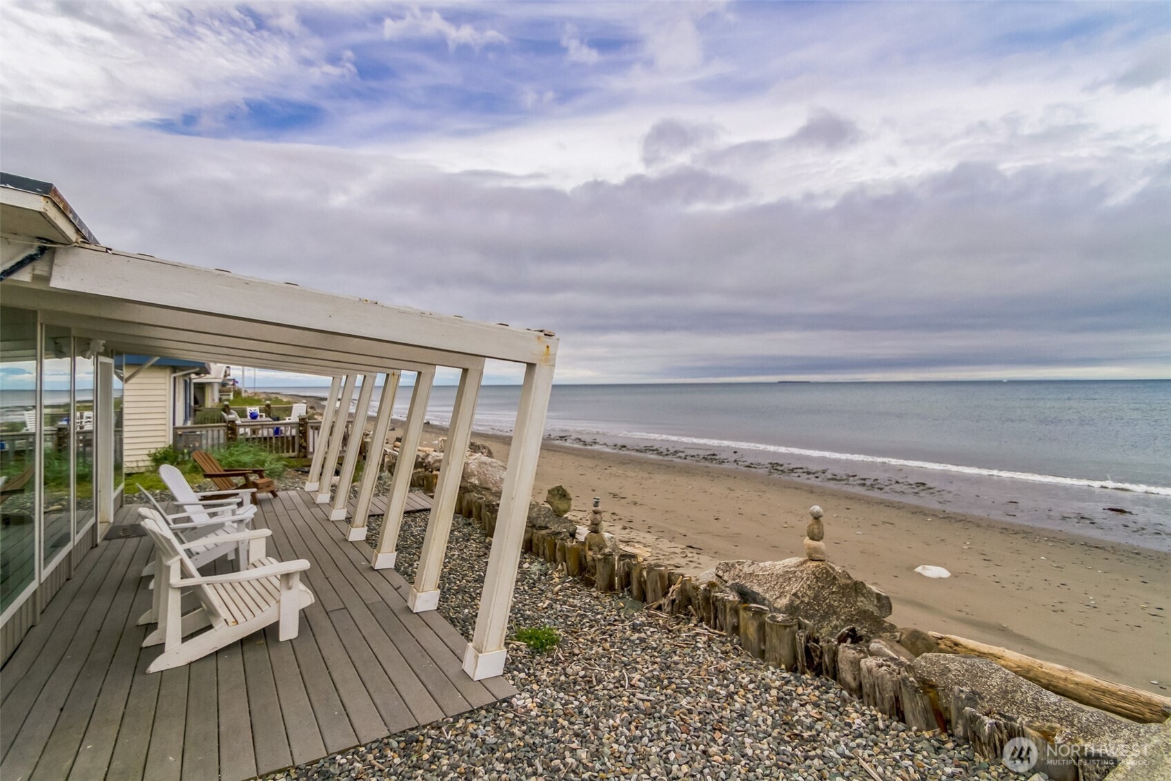 2687 West Beach Road Oak Harbor, WA 98277 - Photo 1 of 28 Gallery Image 1