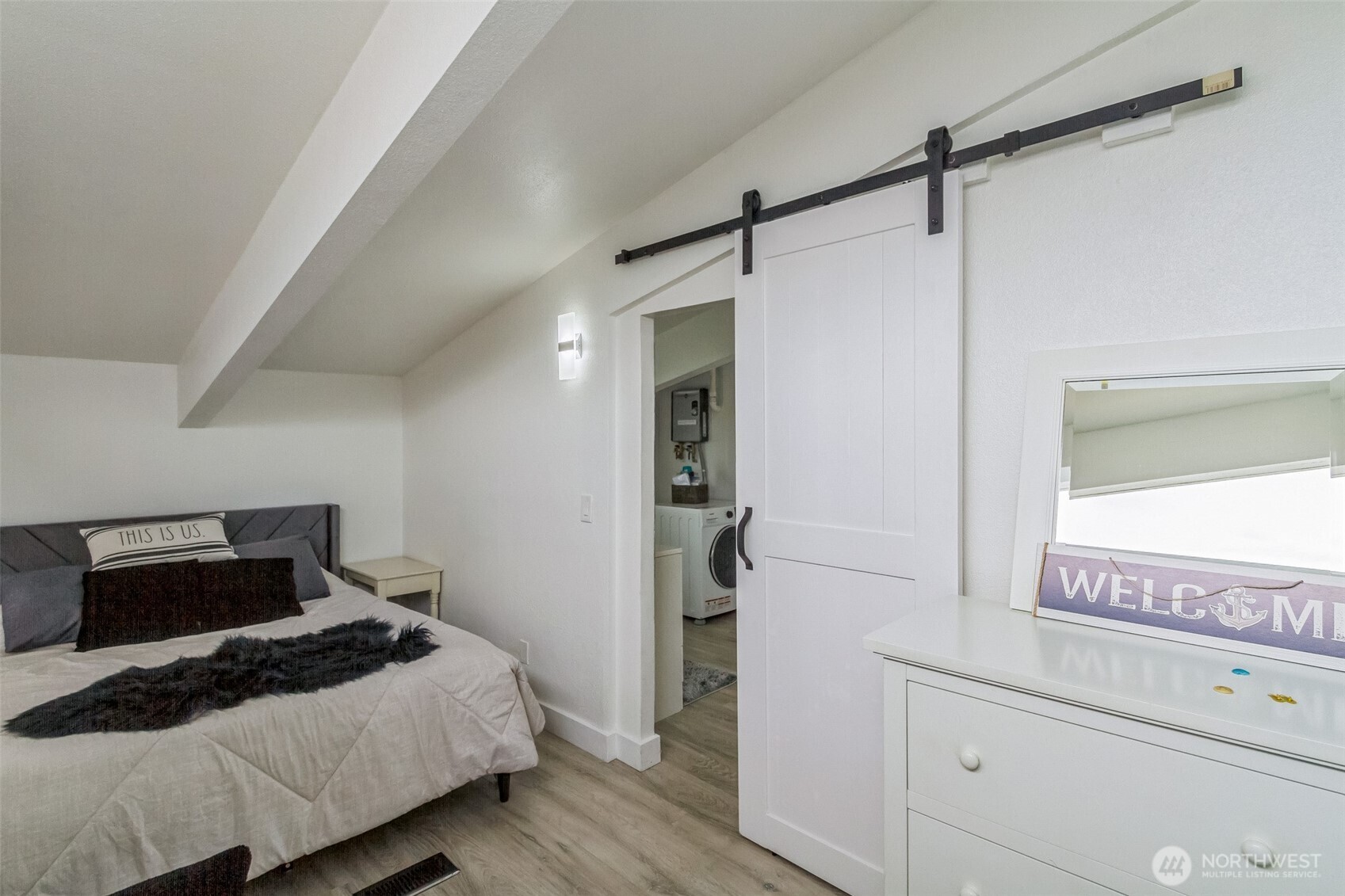 2687 West Beach Road Oak Harbor, WA 98277 - Photo 14 of 28 Gallery Image 14