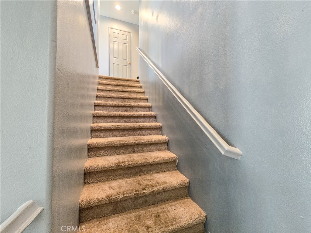 15587 Ripple Ridge Way Victorville, CA 92394 - Photo 13 of 32 Gallery Image 13