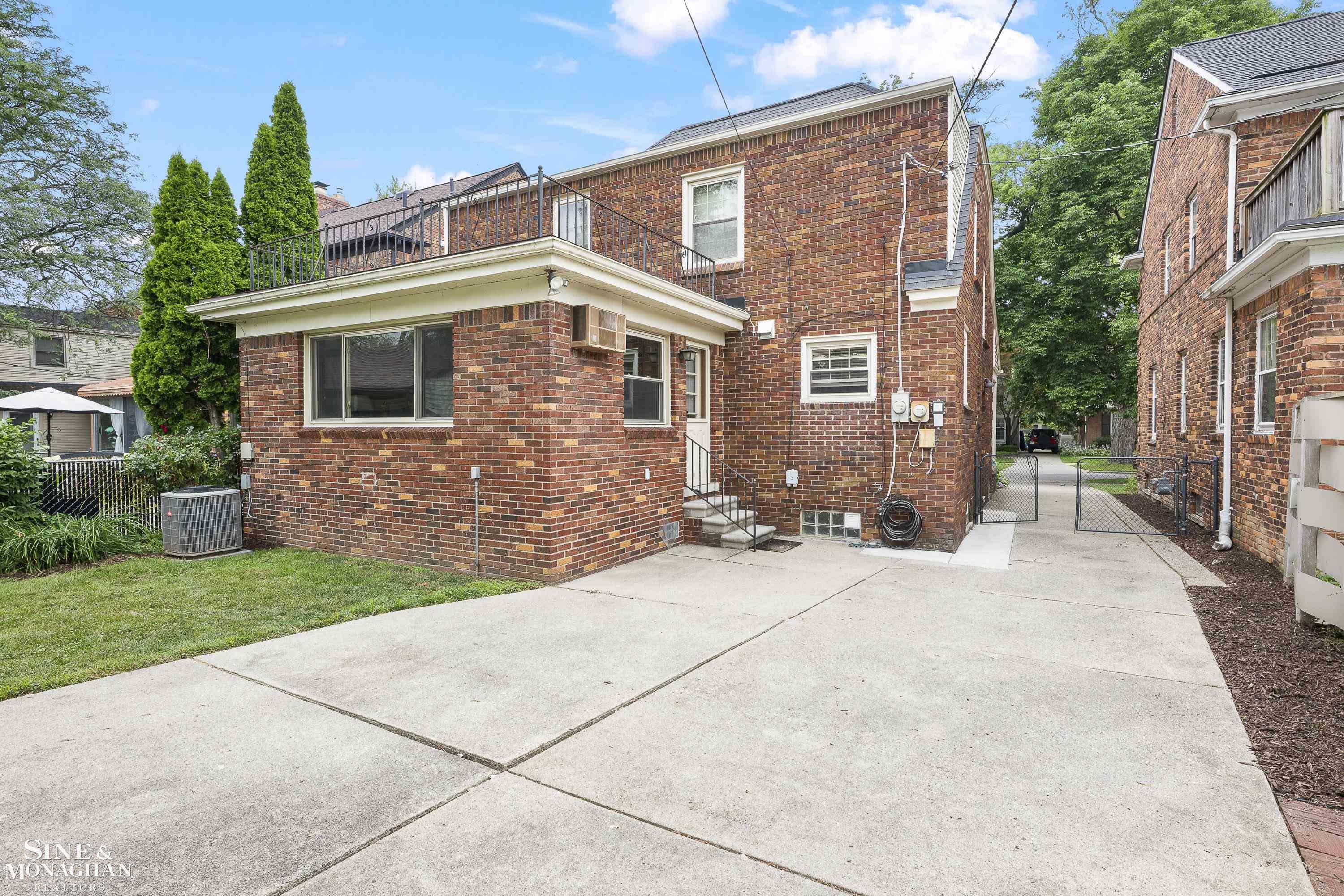 309 Merriweather Road Grosse Pointe Farms, MI 48236 - Photo 47 of 47 Gallery Image 47