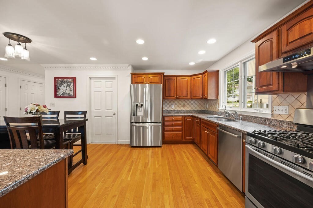 199 Hunnewell Street Needham, MA 02494 - Photo 16 of 40 Gallery Image 16