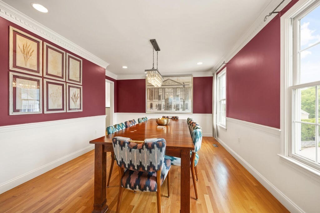 199 Hunnewell Street Needham, MA 02494 - Photo 5 of 40 Gallery Image 5