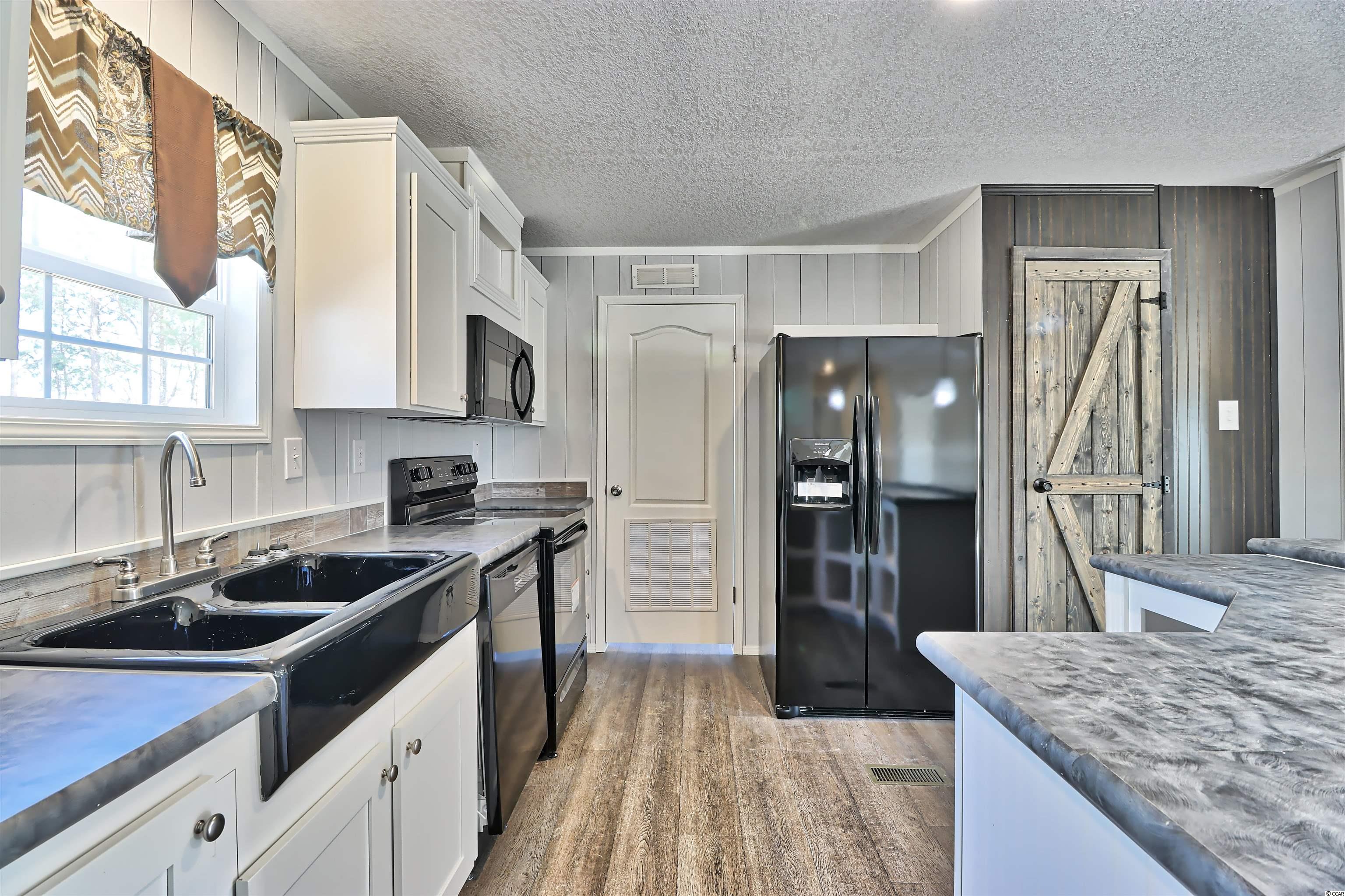 1334 St John Road Galivants Ferry, SC 29544 - Photo 7 of 34 Gallery Image 7