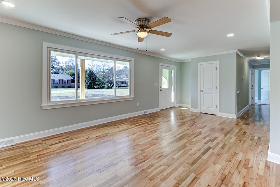 205 Spartan Road Wilmington, NC 28405 - Photo 21 of 51 IMG_2877_78_79_80_81