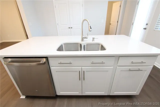 $2,295 | 510 Light Oak Way, Apex, NC 27539