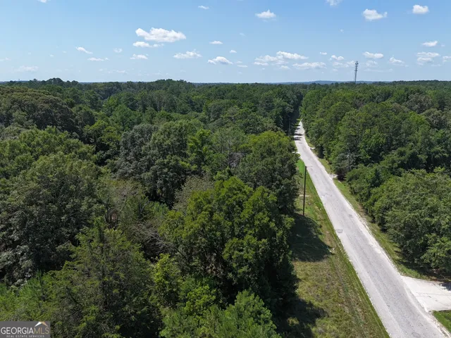 a view of a large body of water and mountain view