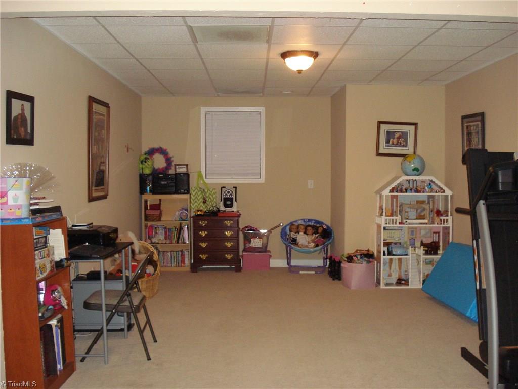 230 Ridge Drive Lexington, NC 27295 - Photo 18 of 29 Gallery Image 18