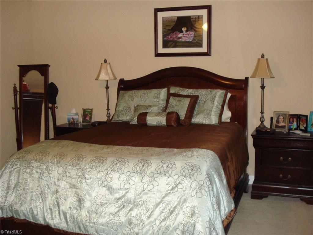 230 Ridge Drive Lexington, NC 27295 - Photo 21 of 29 Gallery Image 21