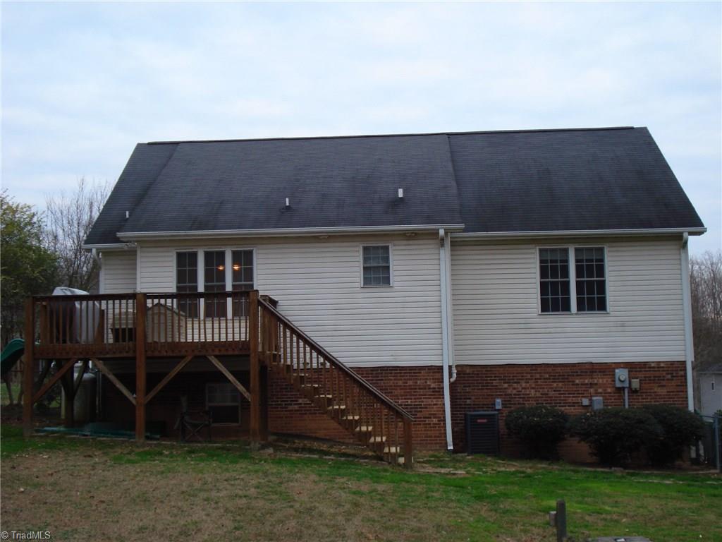 230 Ridge Drive Lexington, NC 27295 - Photo 4 of 29 Gallery Image 4