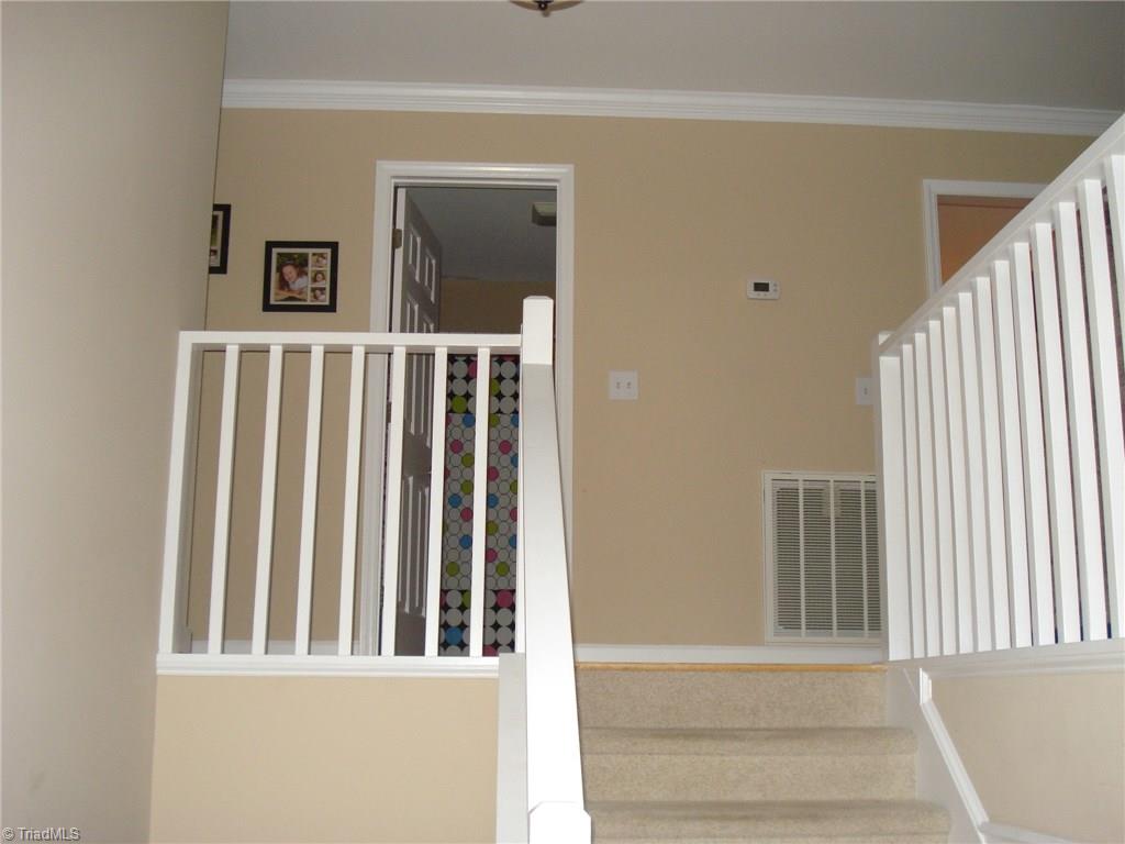 230 Ridge Drive Lexington, NC 27295 - Photo 8 of 29 Gallery Image 8
