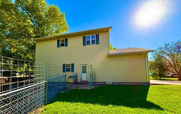 $349,900 | 322 Oriole Avenue North, Thief River Falls, MN 56701