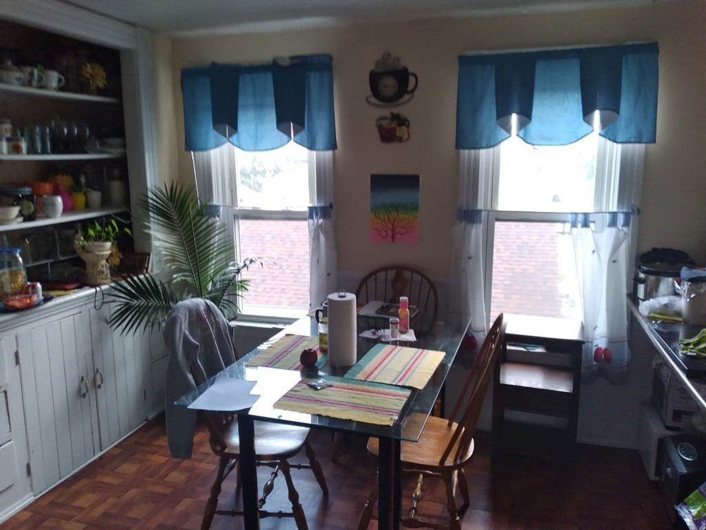 11 Larch Street Worcester, MA 01609 - Photo 3 of 9