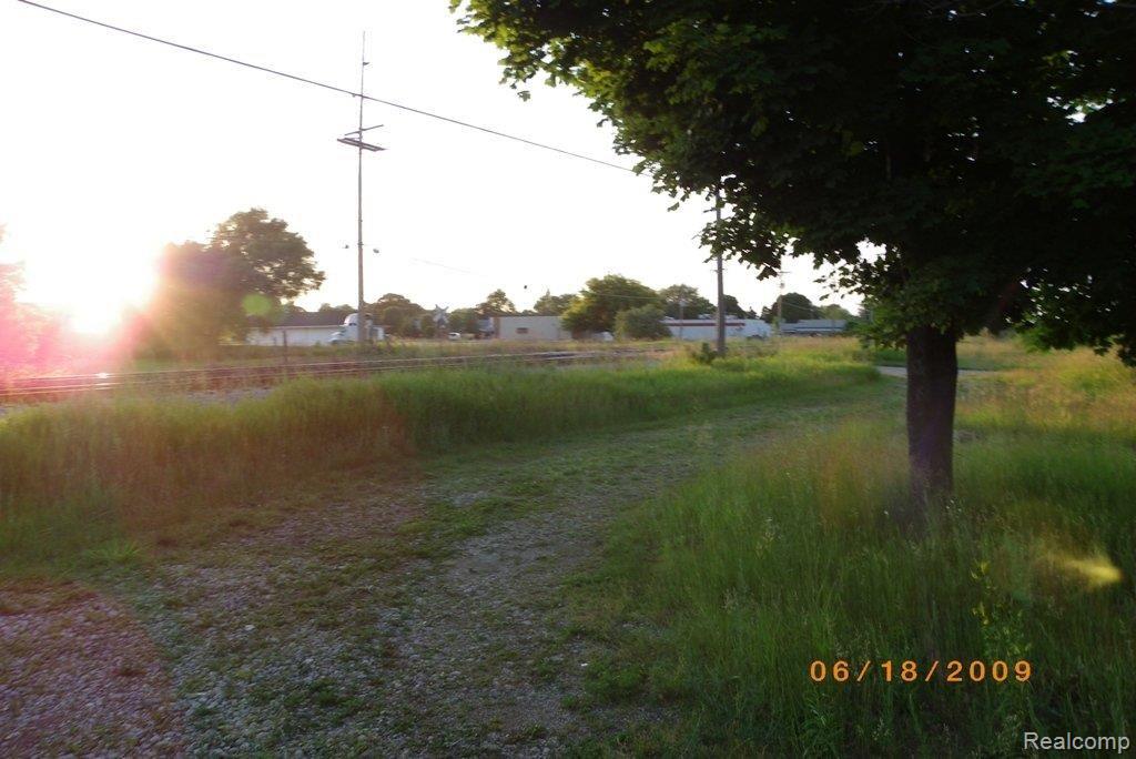 171 East Wardlow Road Highland, MI 48356 - Photo 10 of 20 IMGP0555