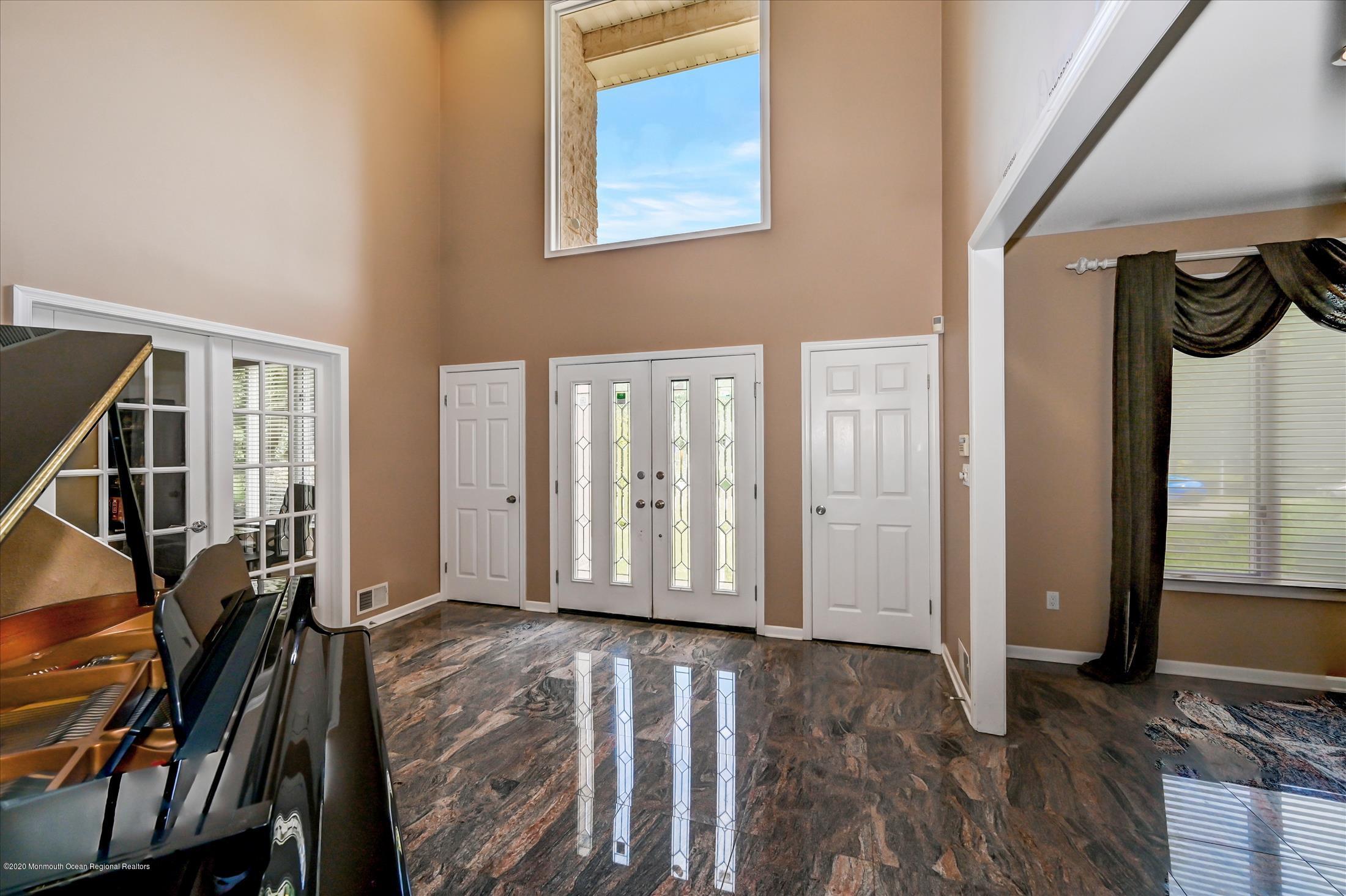54 Shilling Road Manalapan, NJ 07726 - Photo 2 of 47 ENTRY
