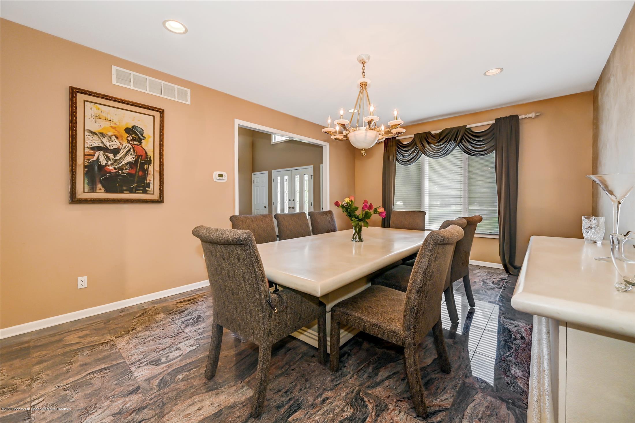 54 Shilling Road Manalapan, NJ 07726 - Photo 5 of 47 DINING ROOM