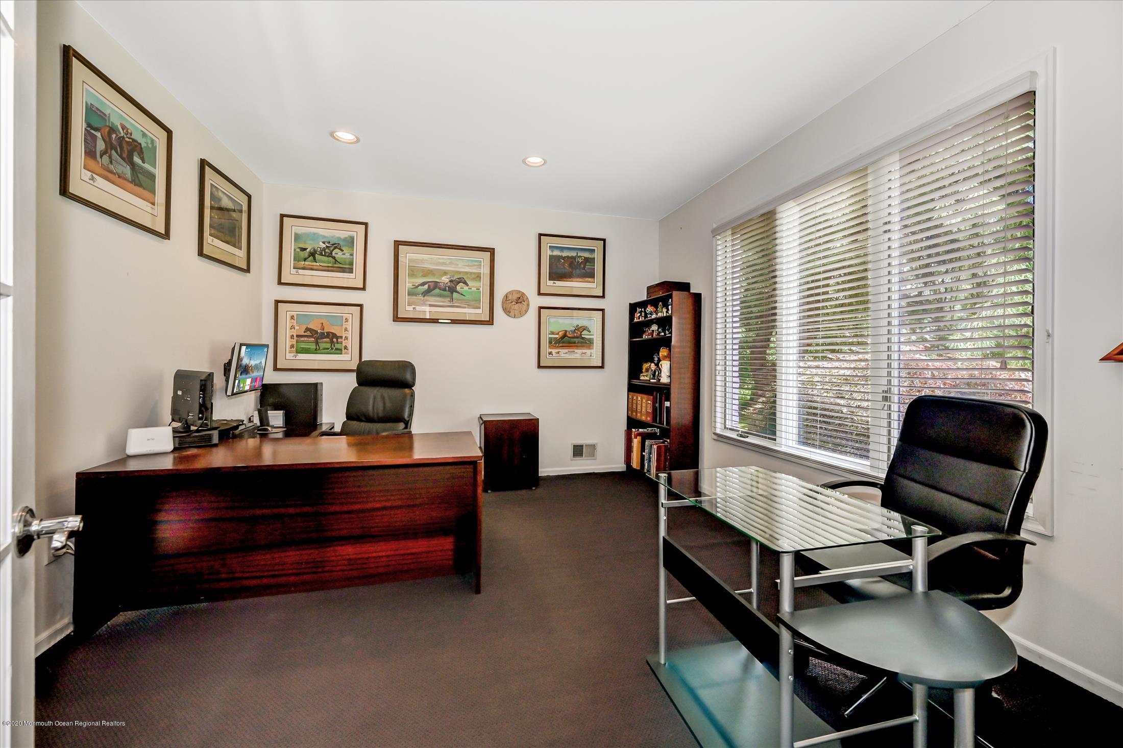 54 Shilling Road Manalapan, NJ 07726 - Photo 9 of 47 OFFICE