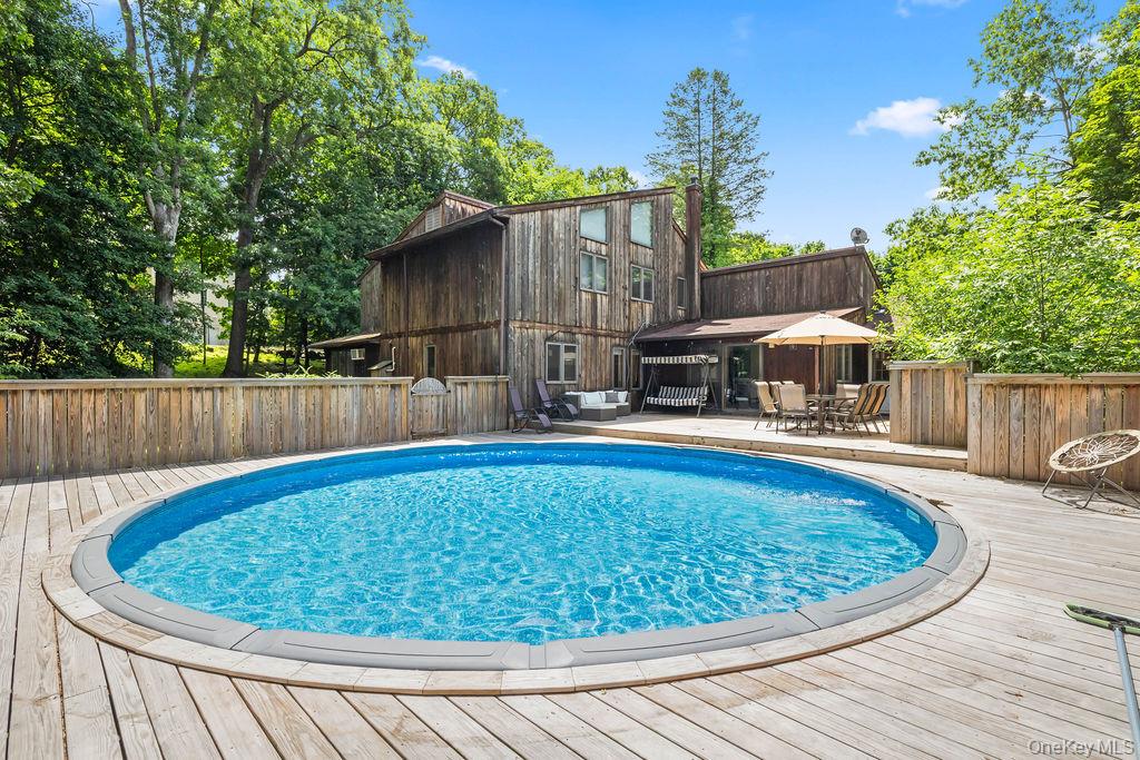 11 Buena Vista Road Suffern, NY 10901 - Photo 5 of 45